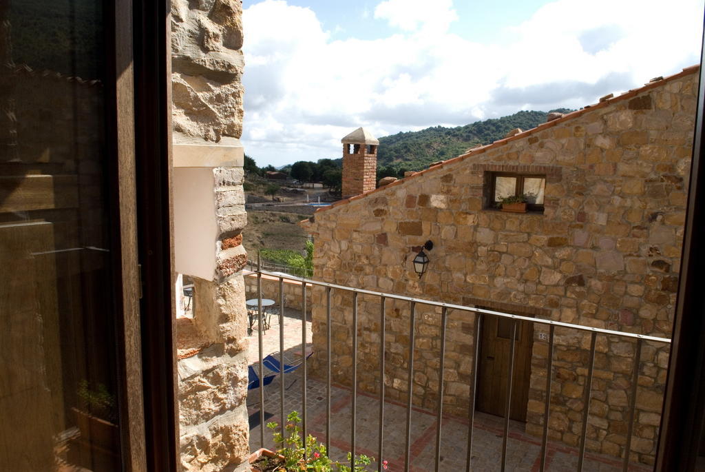 Masseria Rocca Di Gonato Кастелбуоно Стая снимка